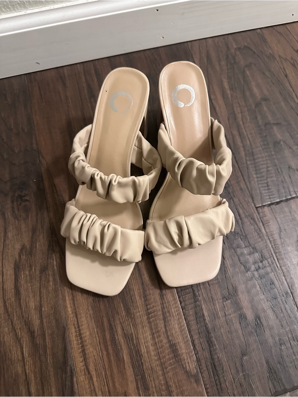 Chinese Laundry Beige Ruched Double-Strap Slide Mules
